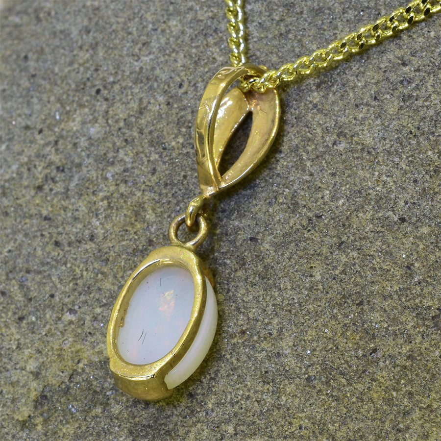 18K Yellow Gold White Opal Necklace 18KY1-OPSBYK0002(8x6)